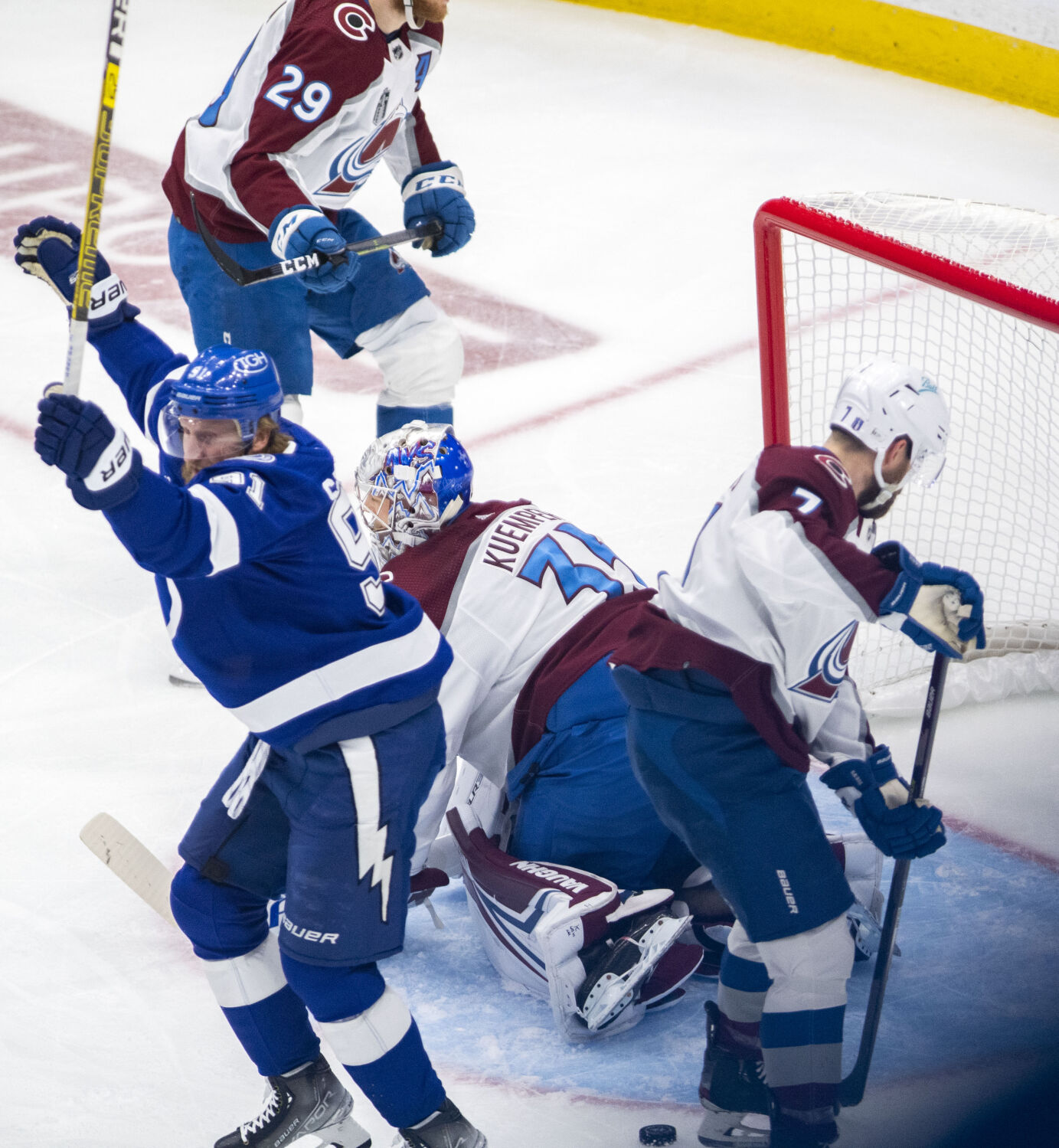 06_26_22 stanley cup 04585.jpg